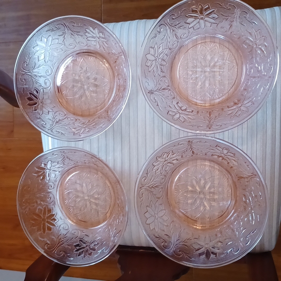 💗Indiana Glass Tierra Pink Sandwich Pattern serving bowl - Picture 6 of 6